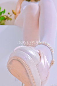 Misaki Suzuki AXES高跟鞋白丝 [6P-1M]